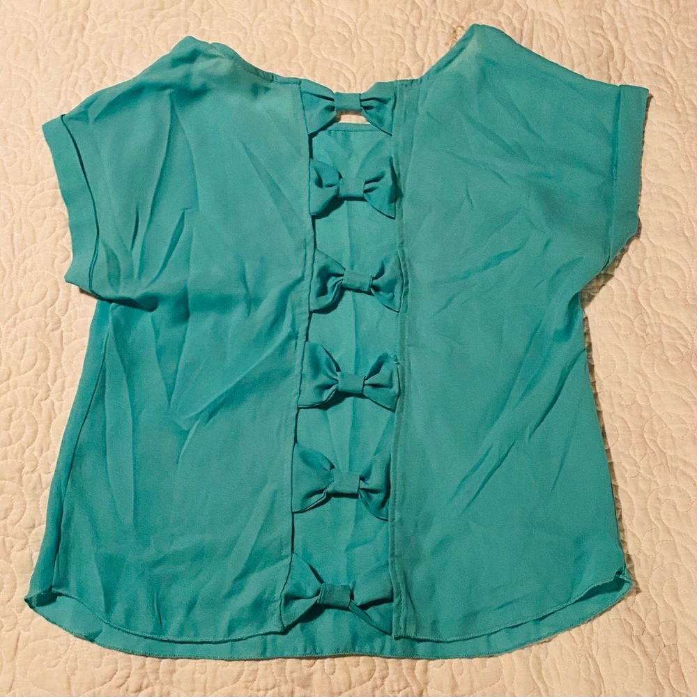 Rue 21 Turquoise Sleeveless Too With Bows On Back